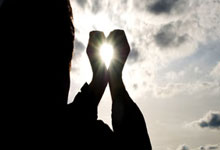 网上股票开户被驳回:炒股票app排名-美股巨头升势如潮 A股连涨让海外交易台也“动了心”